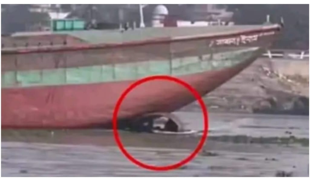 সীতাকুণ্ডের বাড়বকুণ্ড উপকূলে অবৈধ বালু উত্তোলনকারীদের হামলায় জেলে নিখোঁজ