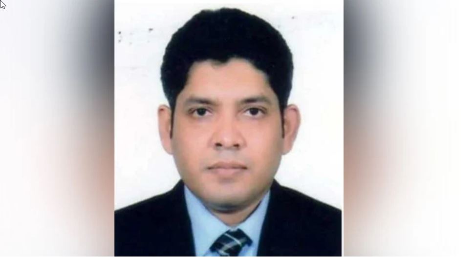 কর্মস্থলে নেই শরীয়তপুরের ডিসি মোহাম্মদ আশরাফ উদ্দিন