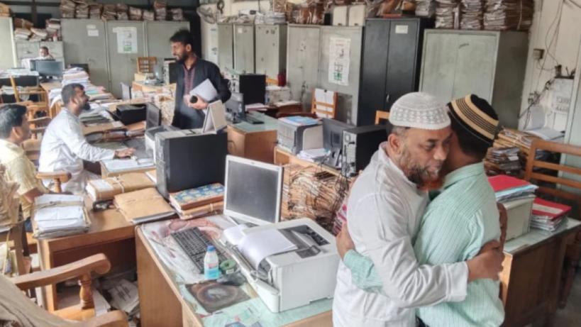টানা ১০ দিনের ছুটি শেষ, আজ খুলছে সরকারি অফিস