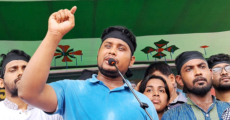 চাঁদপুরের সমাবেশে হাসনাত যা বললেন