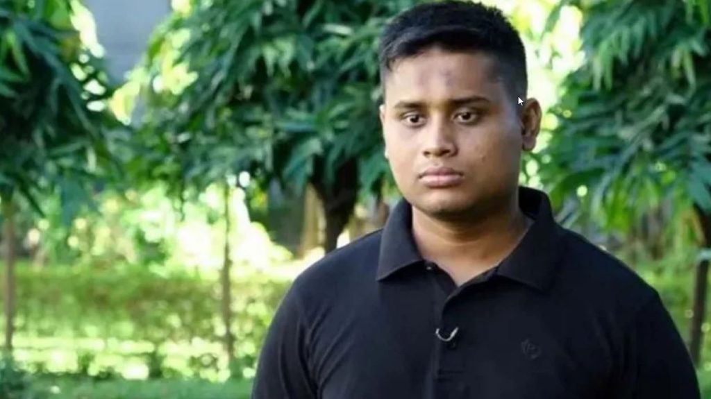 ব্যক্তিগত জীবনকে টেনে নারীর চরিত্রহনন করার অধিকার নেই : হাসনাত