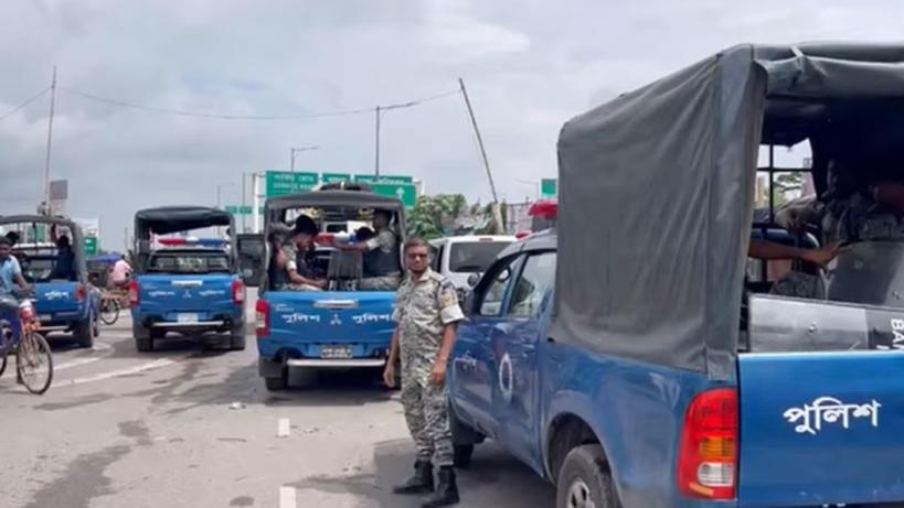 ভাঙ্গায় অবরোধের তৃতীয় দিনে থমথমে অবস্থা